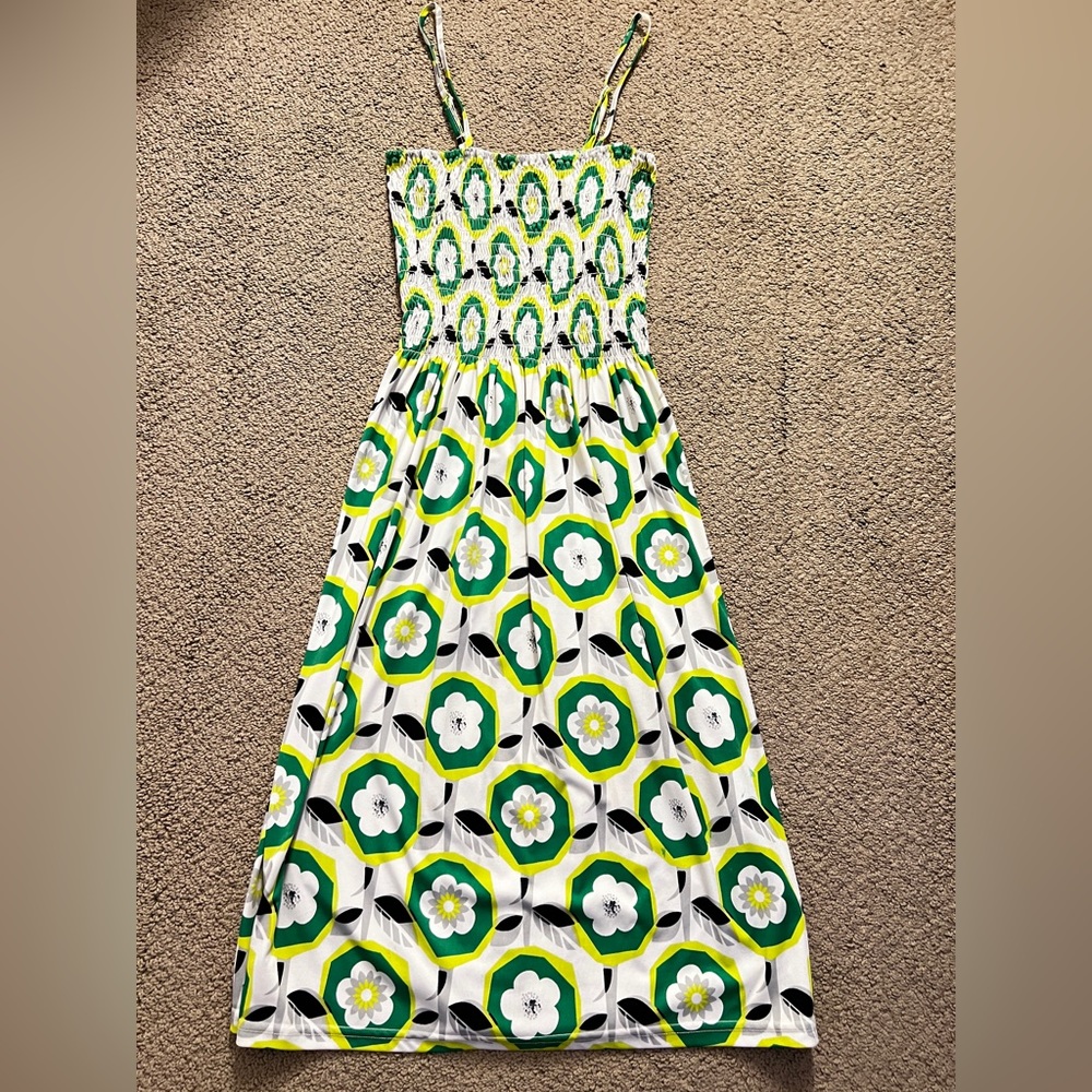 Retro green floral dress
